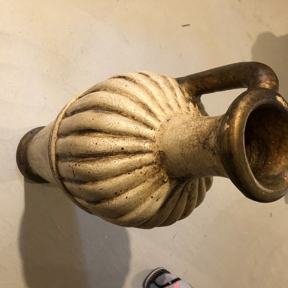 Large Ceramic Decorative Vase - Picture 4 of 4